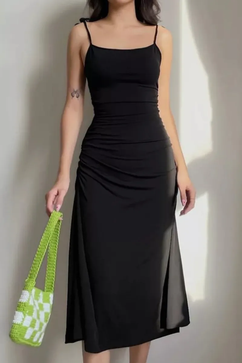 robe_noire_sensuelle_3.webp Boutique SPICY Robe Sexy | Robe Noire Sensuelle